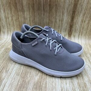 Kizik Madrid Eco Knit Women's Size 7.5 Wide Grey White Hands Free Sneakers Shoes